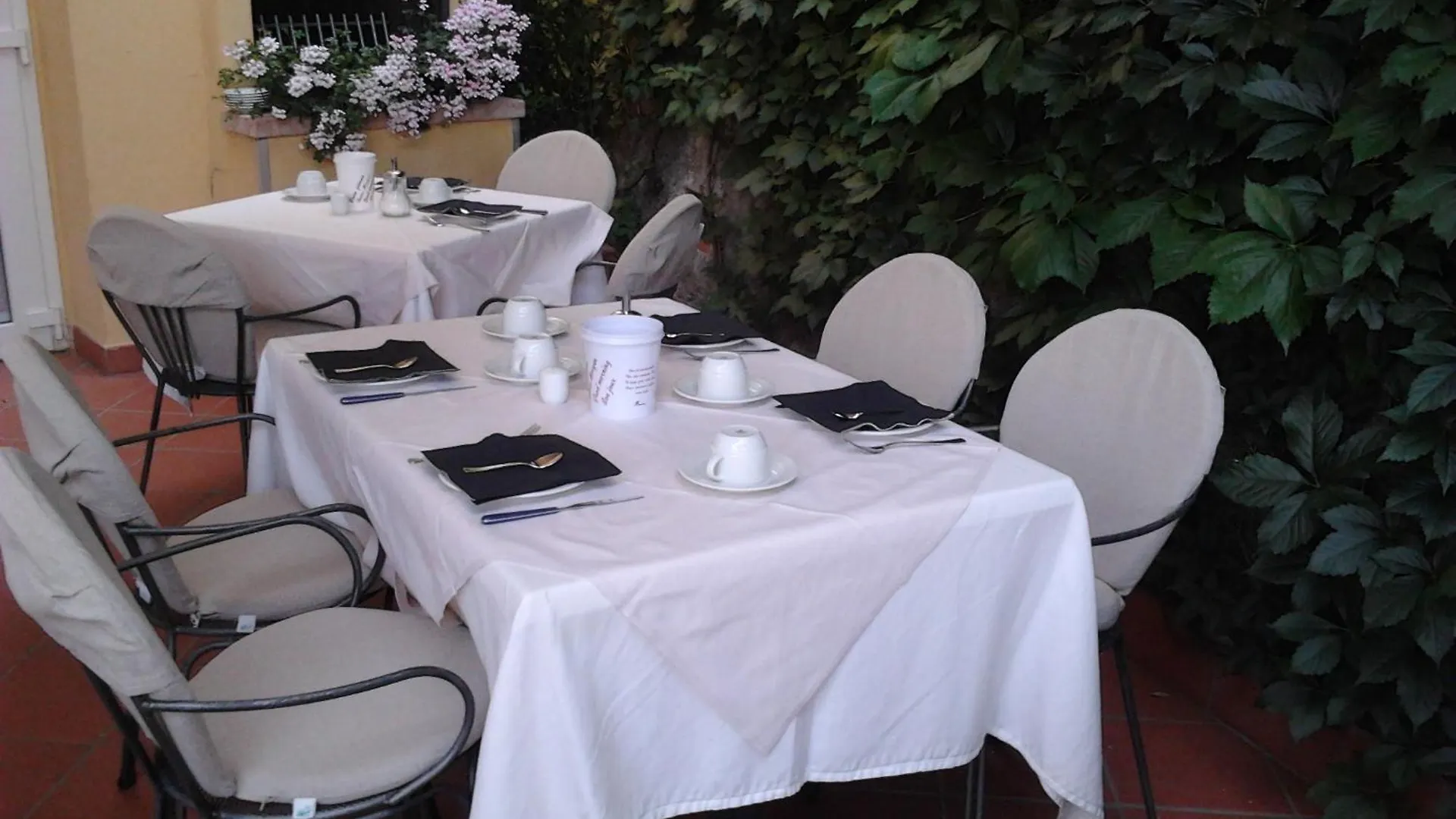 Hotel Al Caval Torri Del Benaco