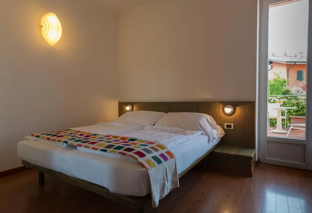 Hotel Al Caval Torri Del Benaco