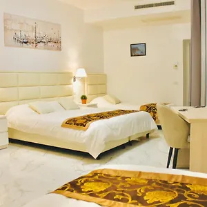** Hotel 900 Toscana Italy