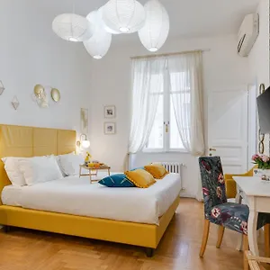 *** Guest house Maison Vantaggio Italy