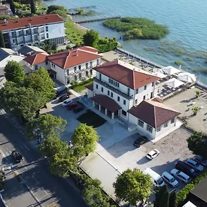 zkontrolujte dostupnost